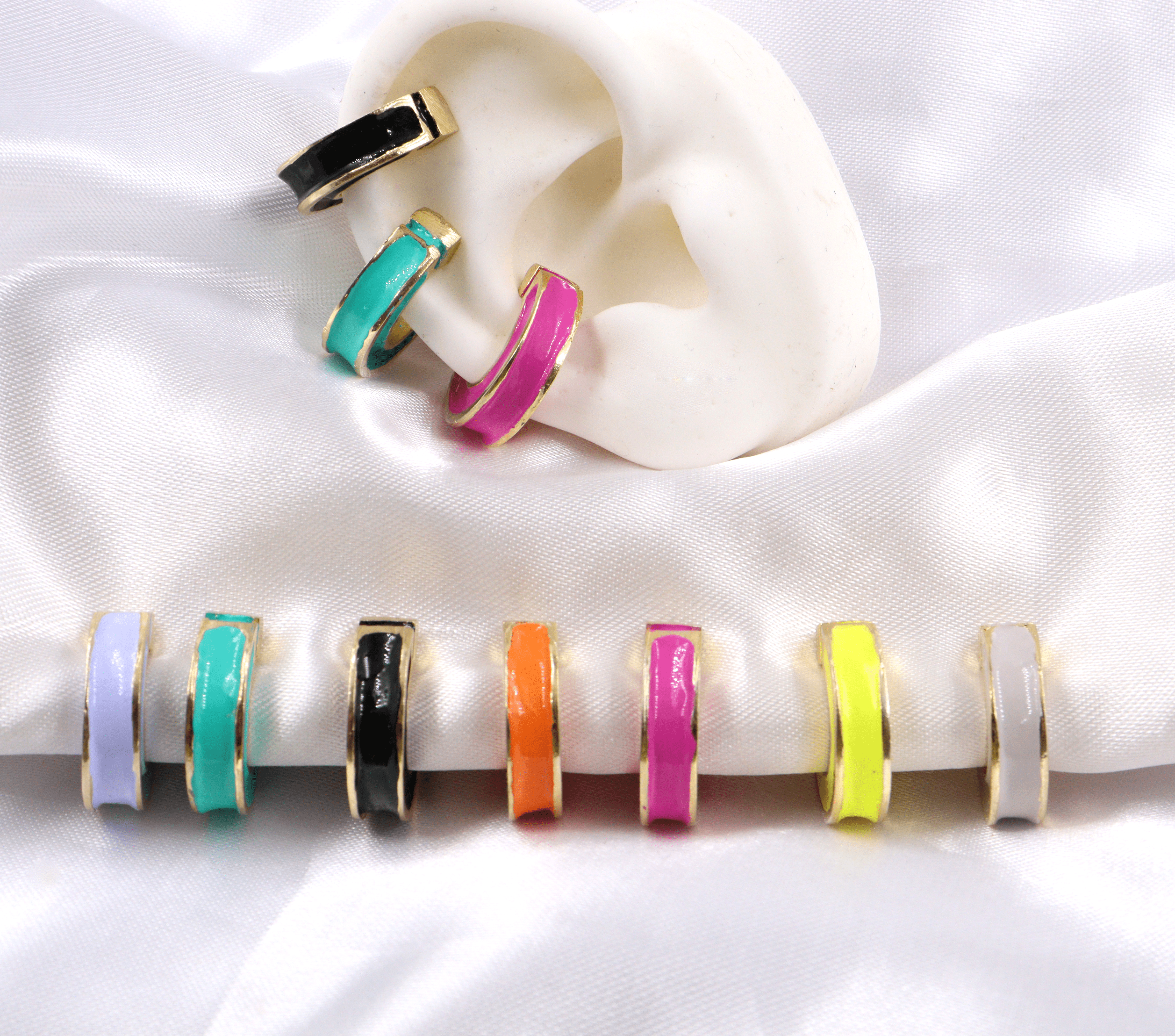 EG-006 EARCUFF BAÑO DE ORO