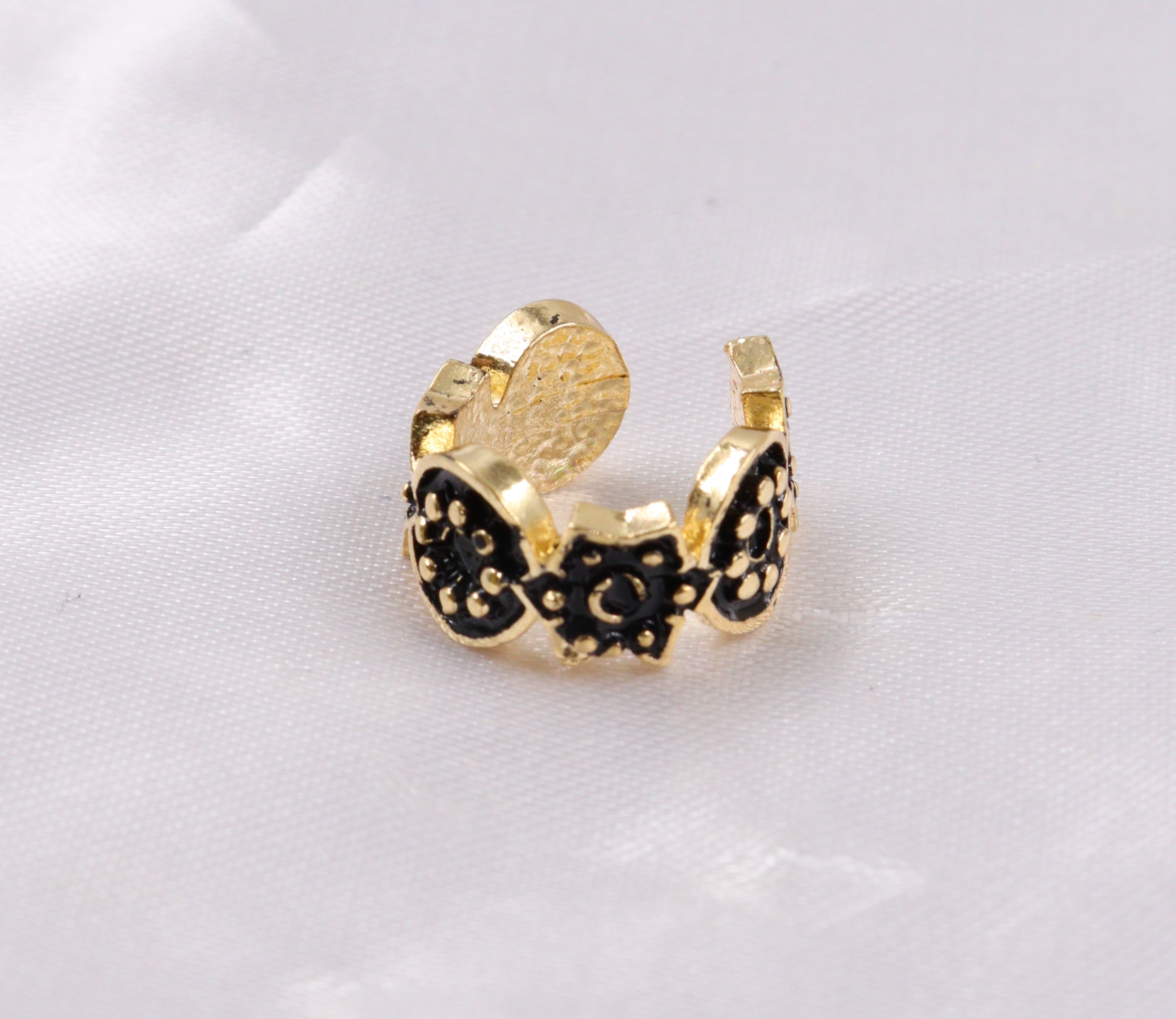 EG-098 EARCUFFS BAÑO DE ORO FLORES