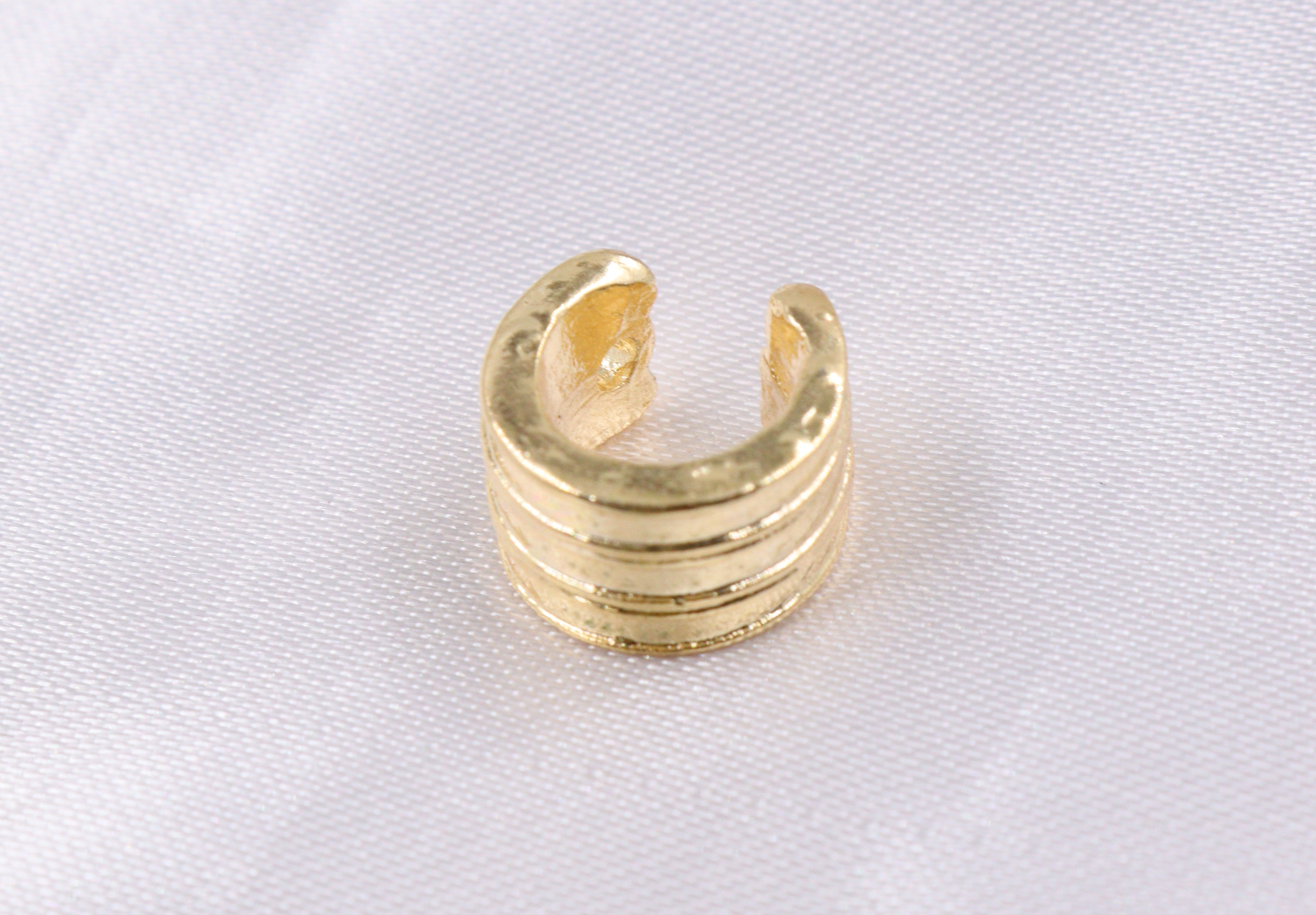 EARCUFF VARIOS BAÑO DE ORO