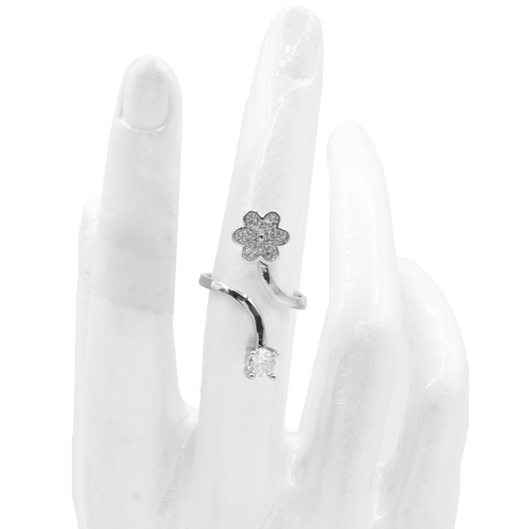 ANILLO FLOR CIRCONADA BAÑO EN RODIO