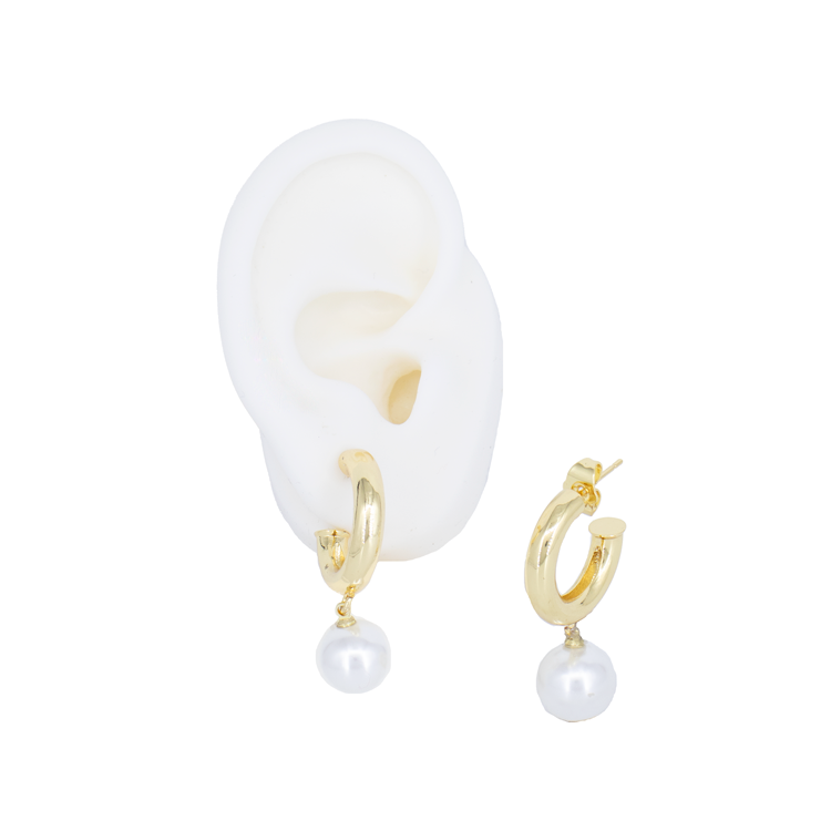 CANDONGAS PERLAS TIPO GOTA EN RODIO