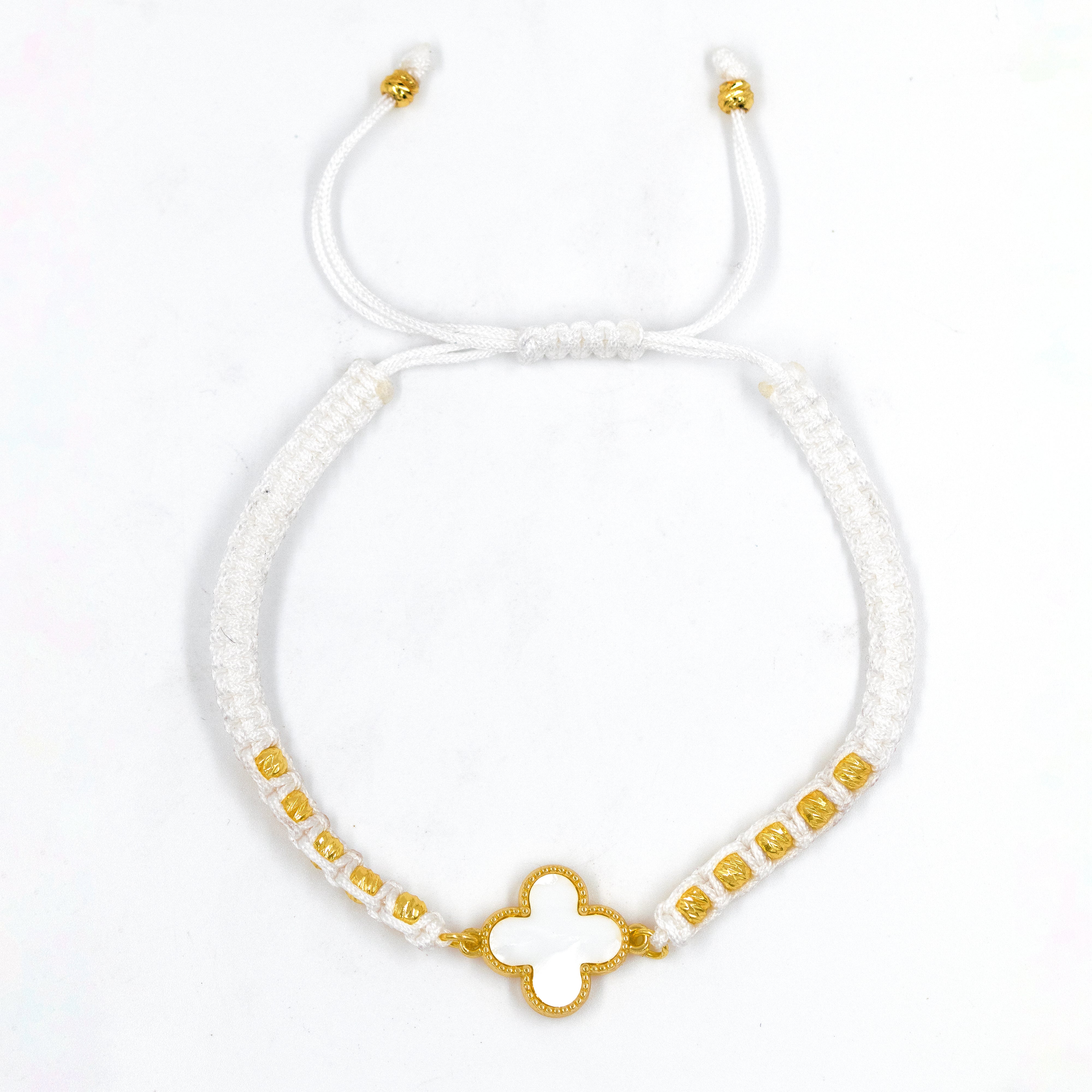 PULSERA HILO TREBOL BAÑO EN RODIO