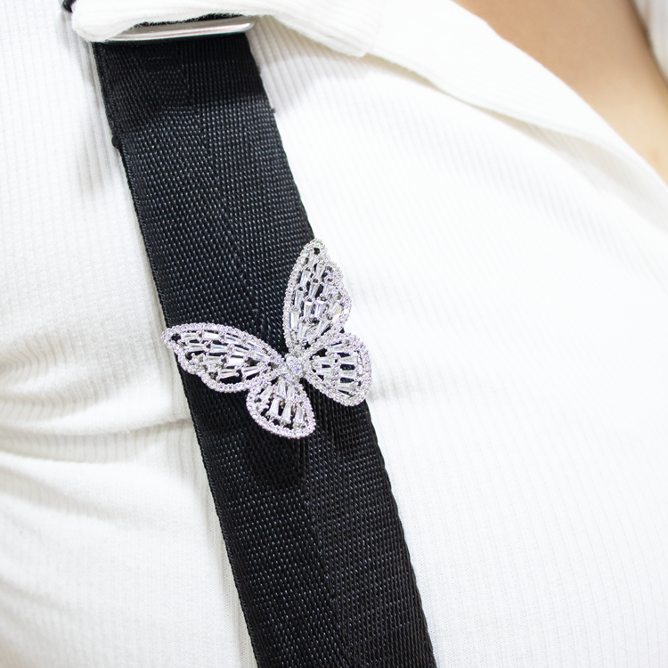 PIN MARIPOSA BRILLANTE PLATEADO PREMIUM BAÑO EN RODIO