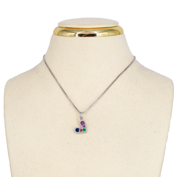 DIJE CORAZÓN PLATEADO BAÑO EN RODIO