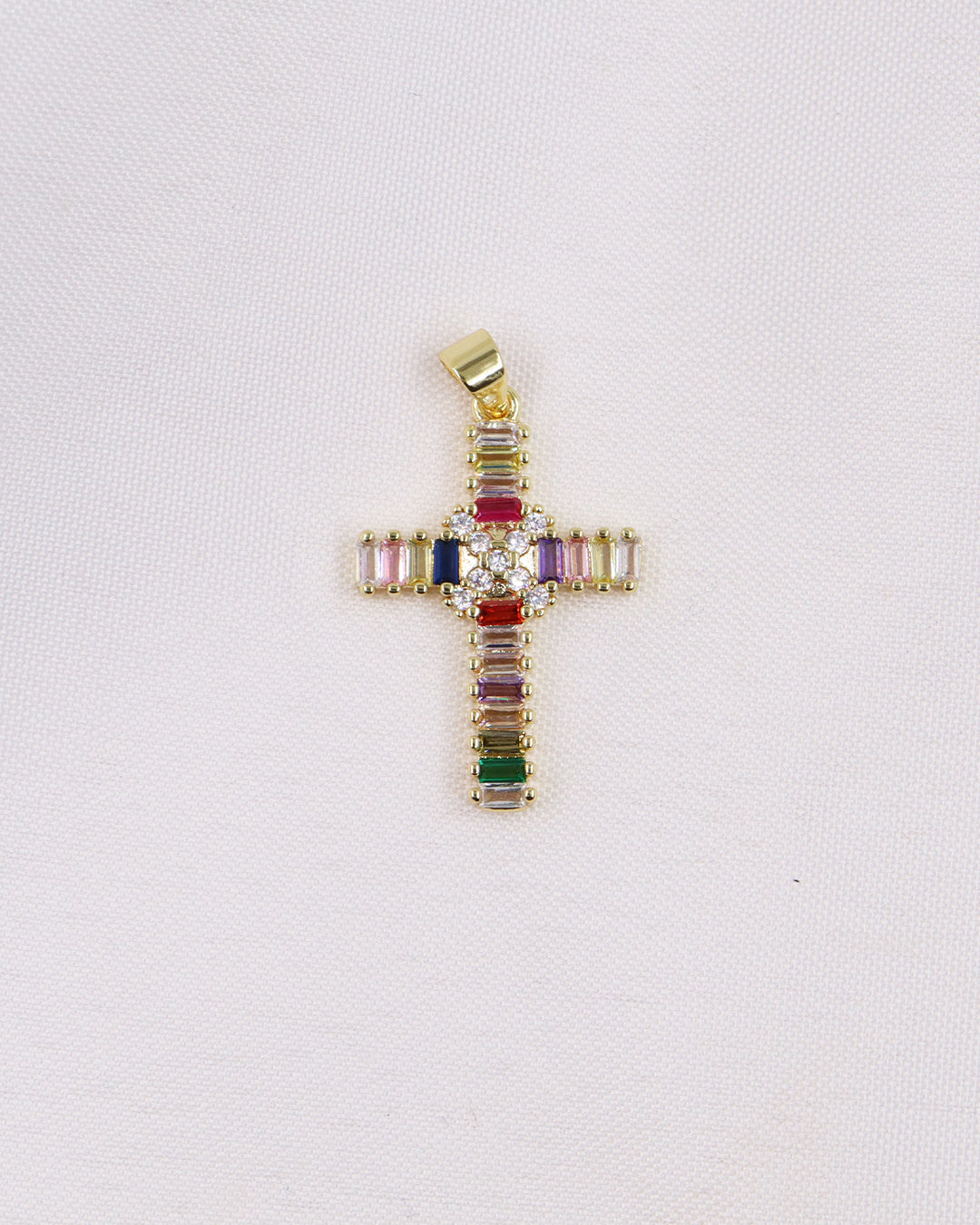 DIJE CRUCETA CIRCON BAÑO EN RODIO