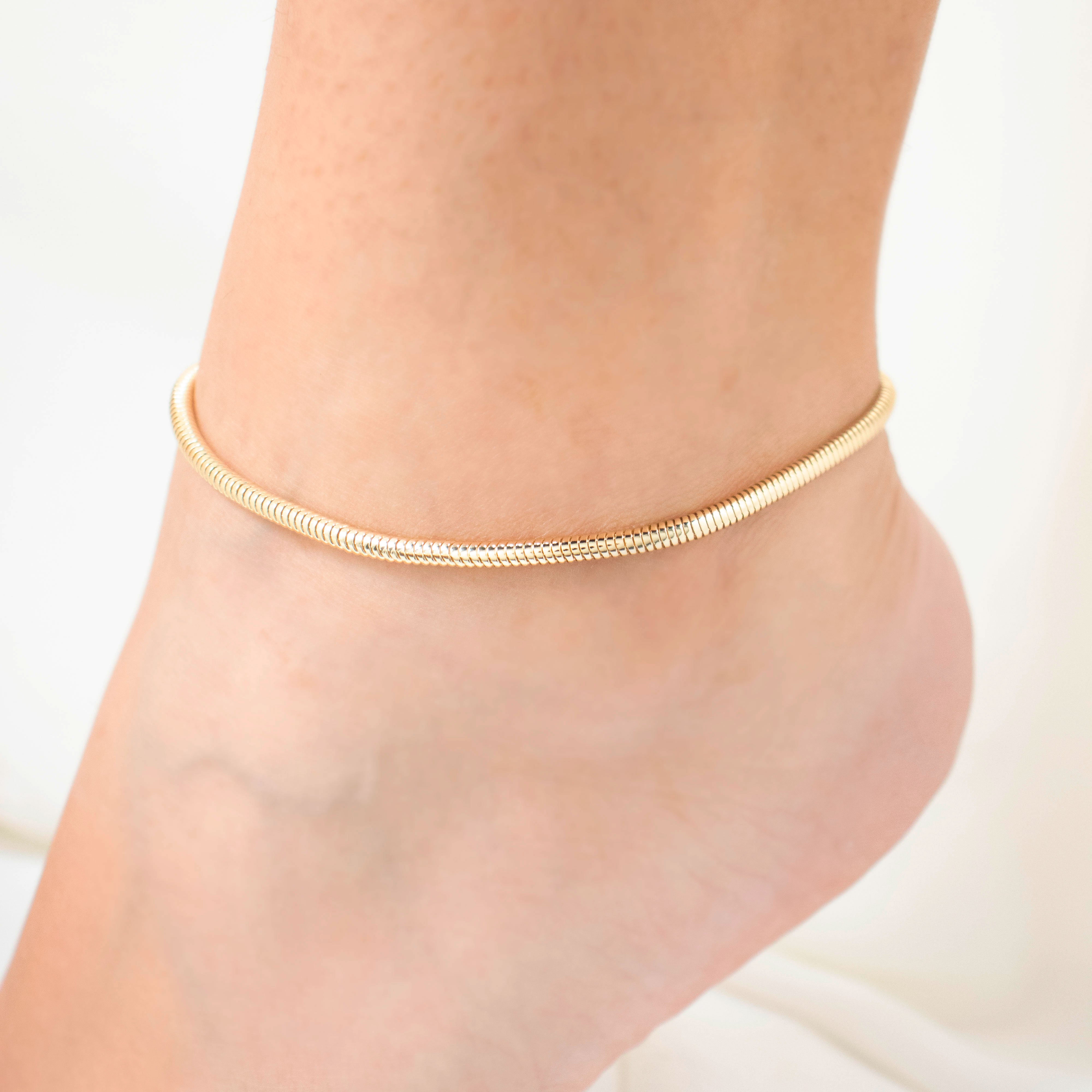 TOBILLERA PIEL DE DRAGÓN BAÑO EN RODIO