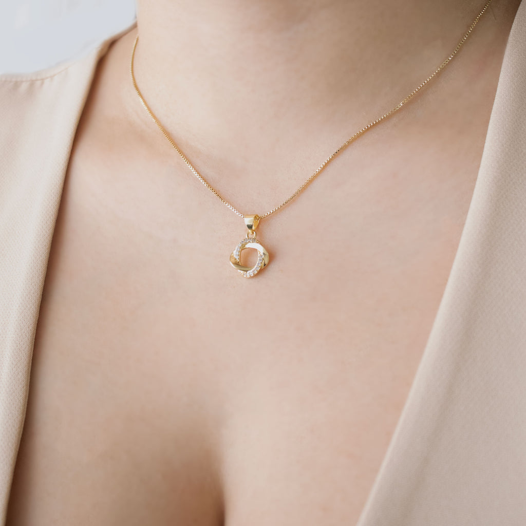 DIJE NUDO CIRCONADO BAÑO EN RODIO