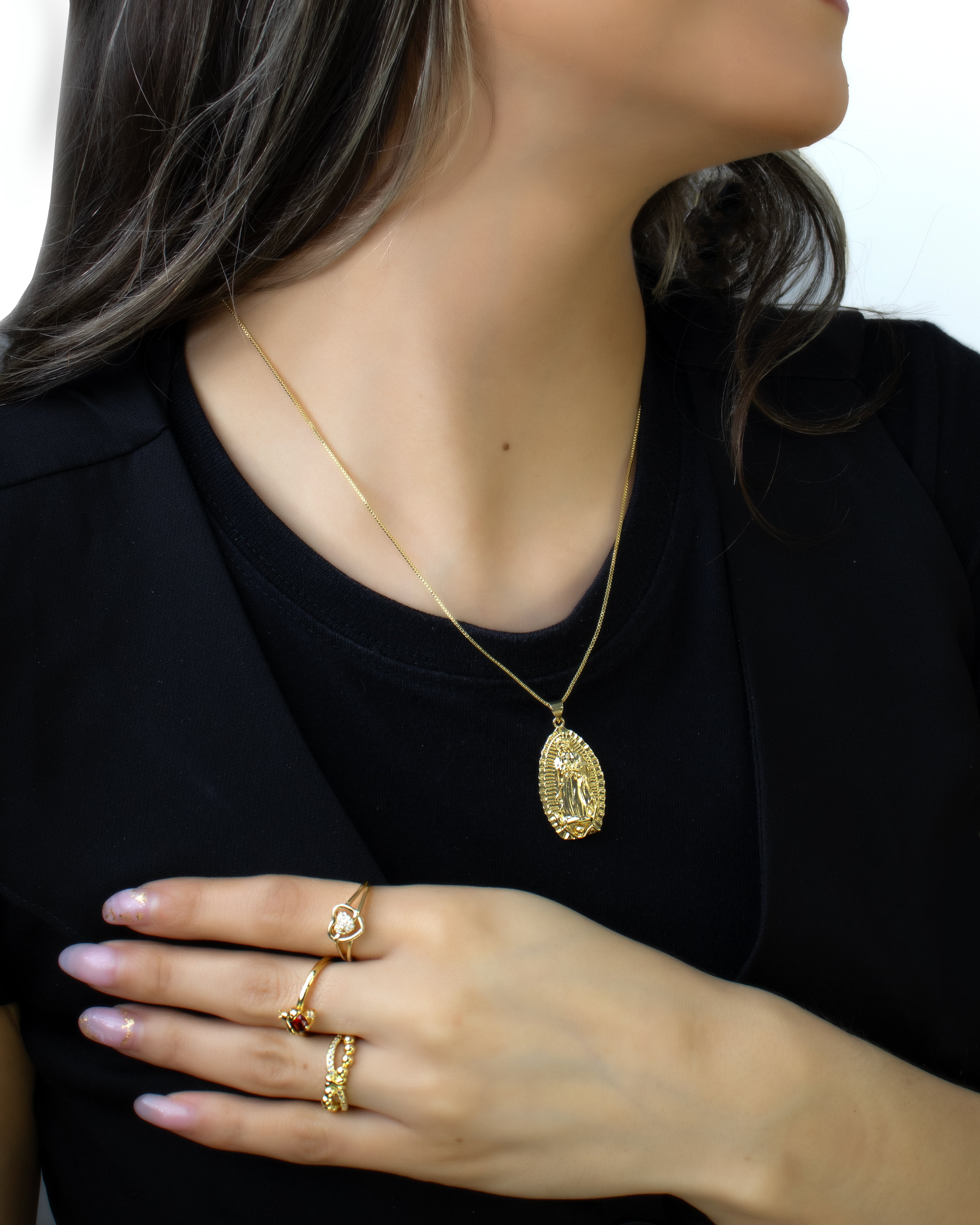 DIJE VIRGEN DE GUADALUPE LISA BAÑO EN RODIO