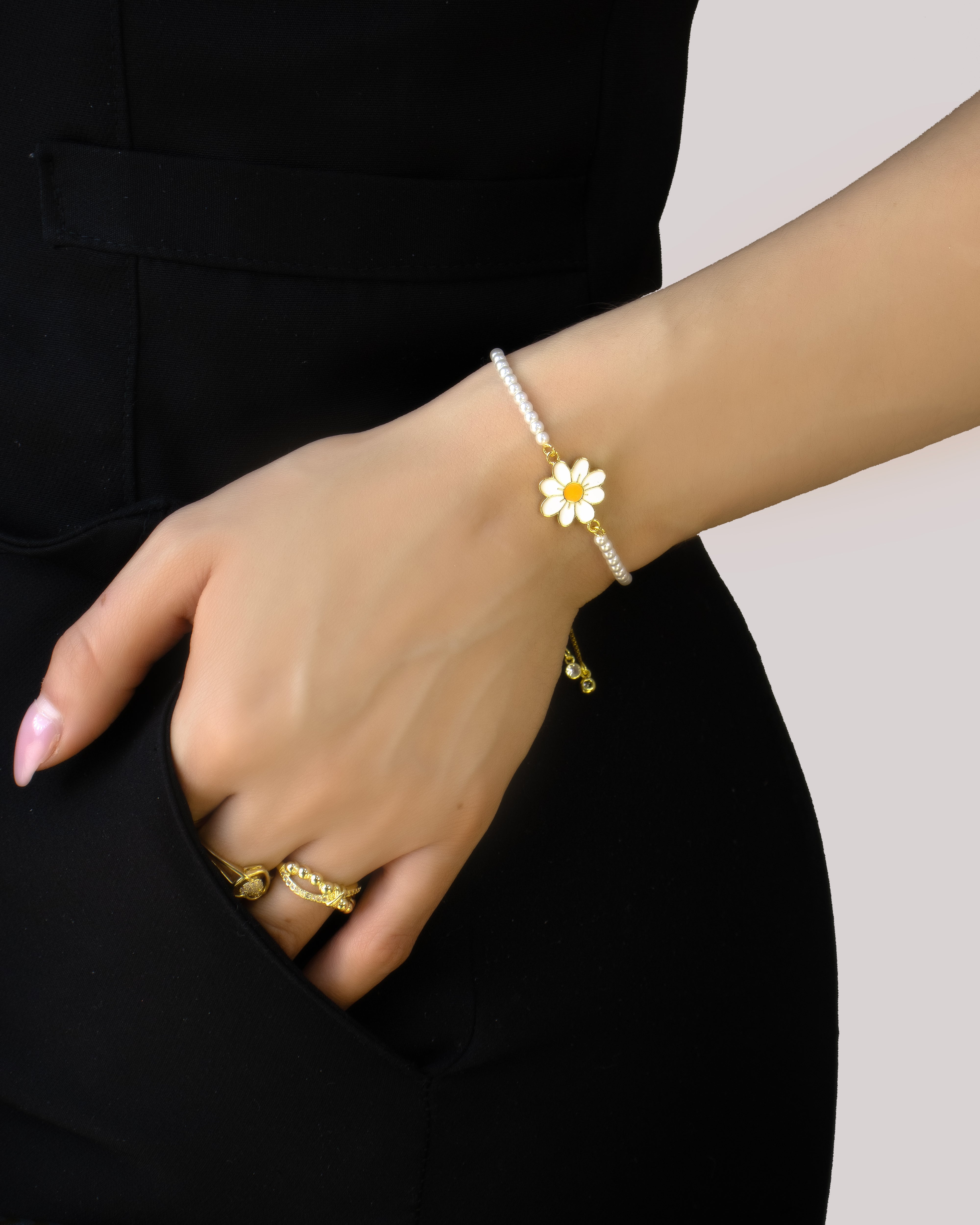 DIJE MARGARITA ROUS BAÑO EN RODIO