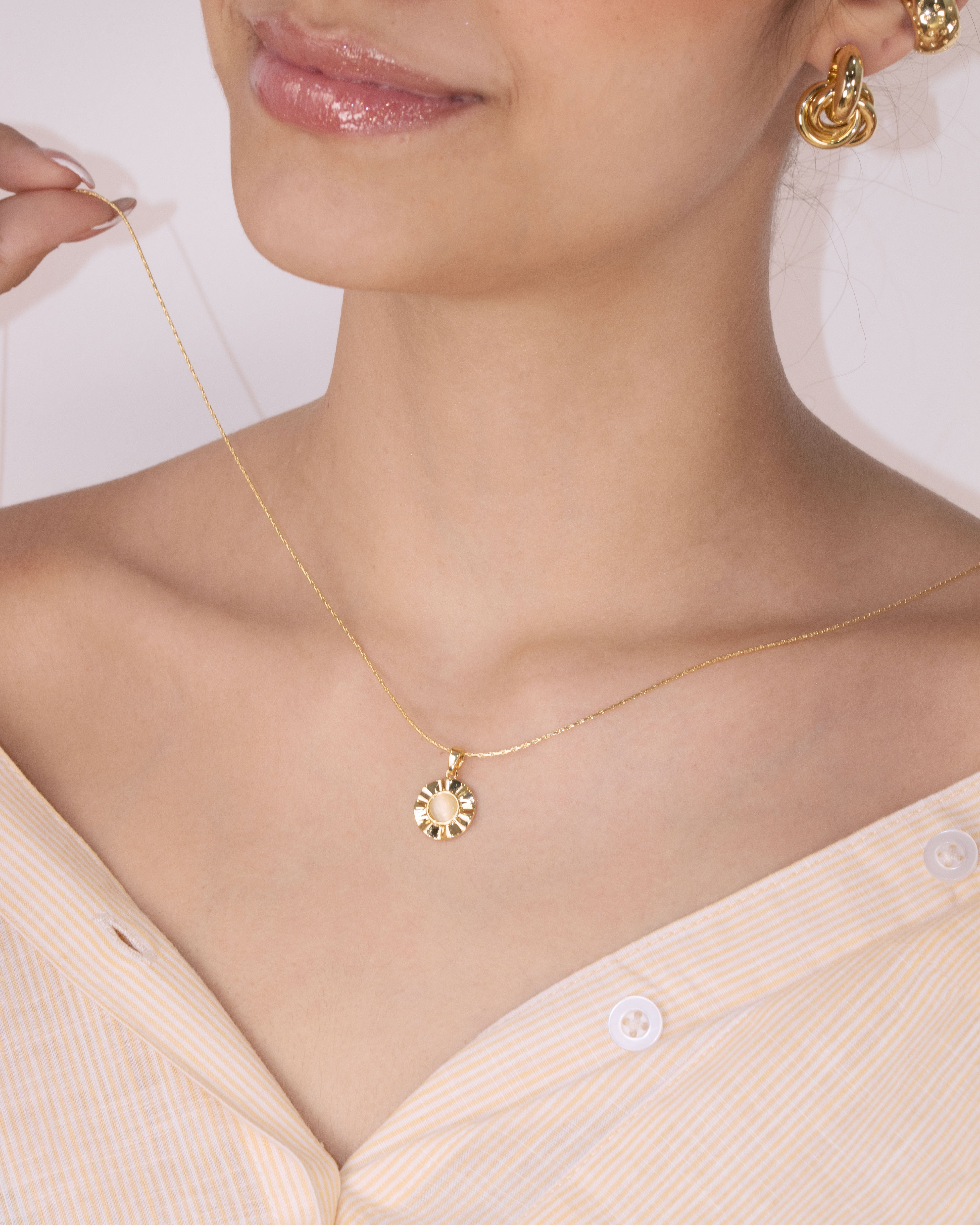 DIJE CIRCULO EGIPCIO BAÑO EN RODIO