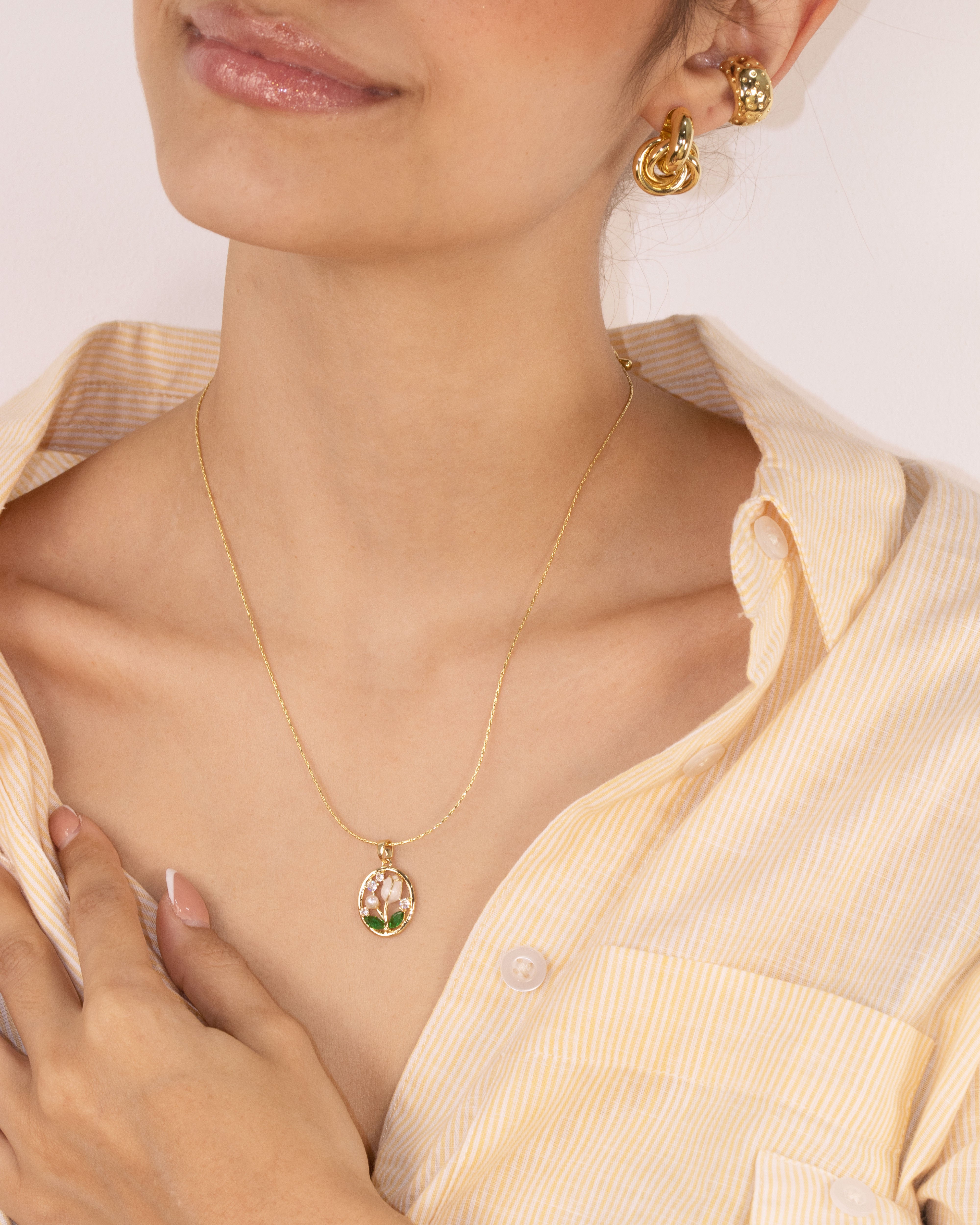 DIJE TULIPAN MEDALLON BAÑO EN RODIO