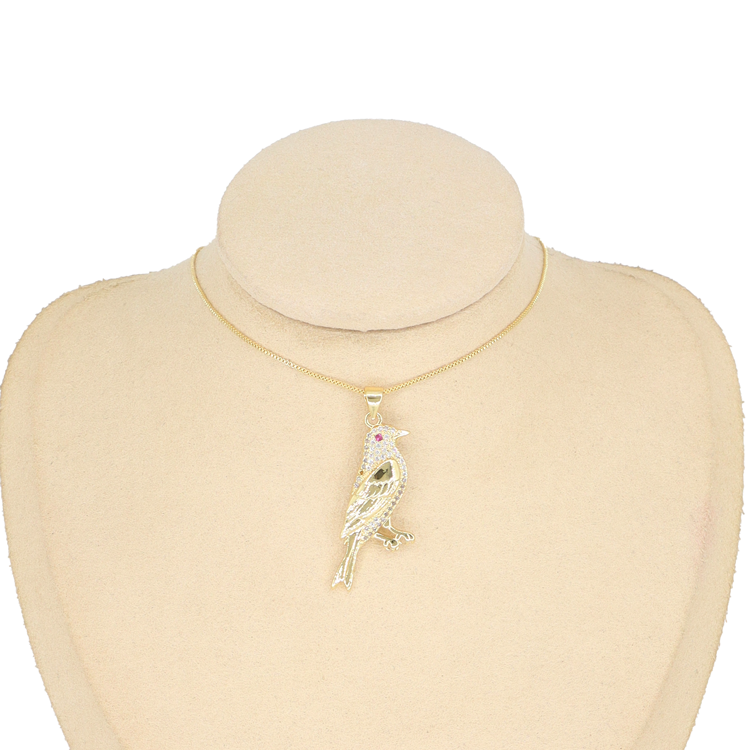 DIJE PAJARO OJO ROSADO DORADA BAÑO EN RODIO