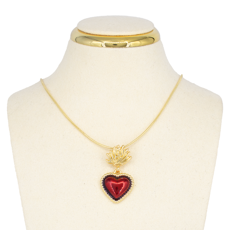 DIJE CORAZON ROJO BAÑO EN RODIO